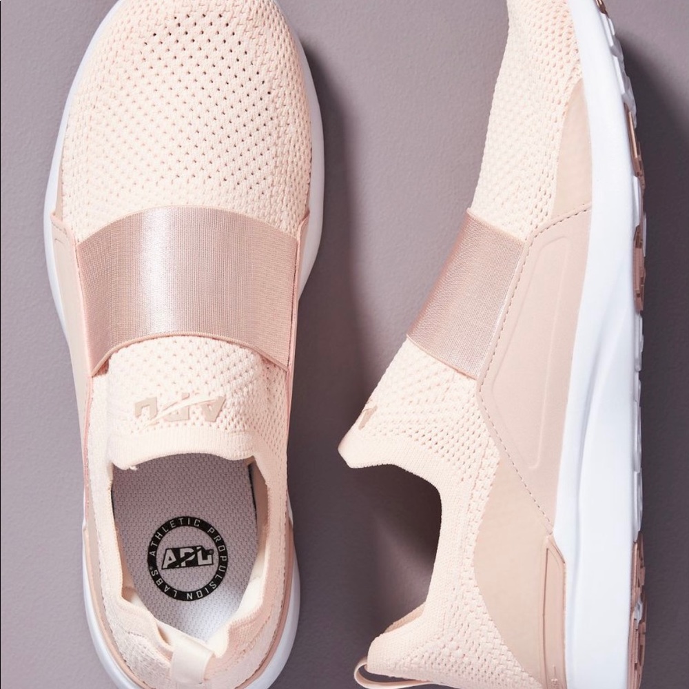 APL TechLoom Bliss Sneakers Size 8